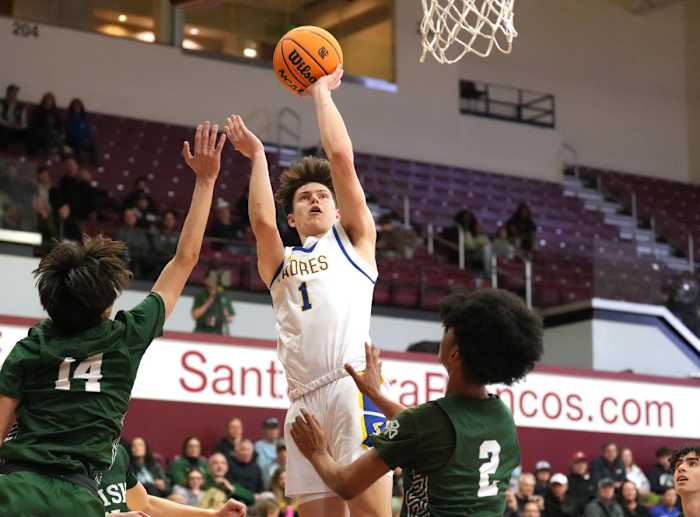 Sacred Heart Cathedral bhoop over Serra 2023 CCS Open by Darren Yamashita022320232189